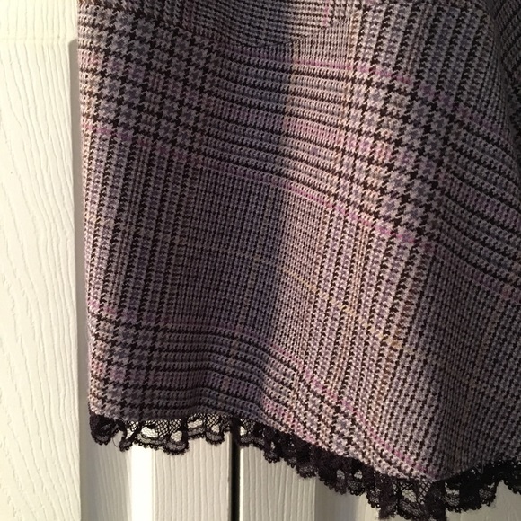 PLUM PURPLE A-LINE SKIRT GORGEOUS DETAIL - Picture 2 of 5